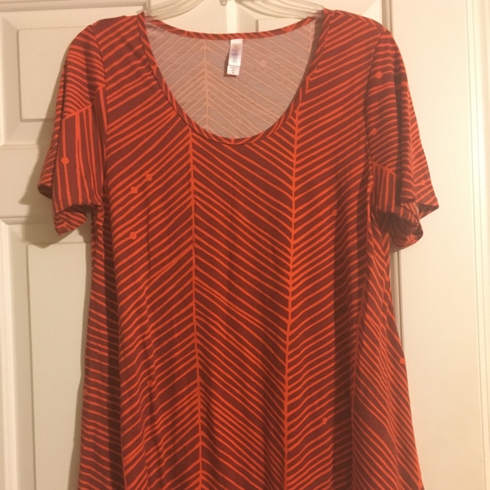 Lularoe Perfect T